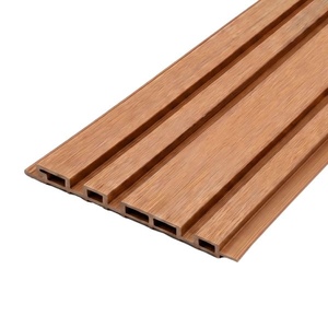 Реечная панель Different Lines M, Siberian Pine, Co-Extrusion