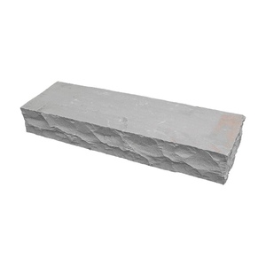 Ступень из камня RKS SLATE Belgian Grey, колотая, 1000х300х150 мм