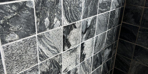 Каменная плитка для отделки бассейна, фонтана RKS SLATE Сланец Silver Grey Matrix Honed заказать с доставкой (3)
