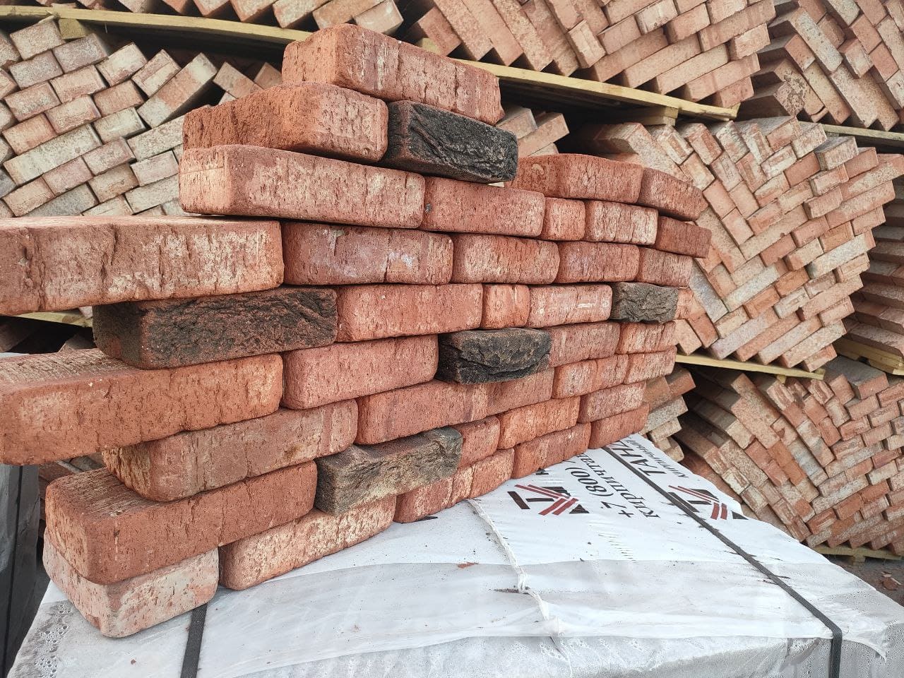 Облицовочный керамический кирпич 0,5 NF Temple Brick Маркс