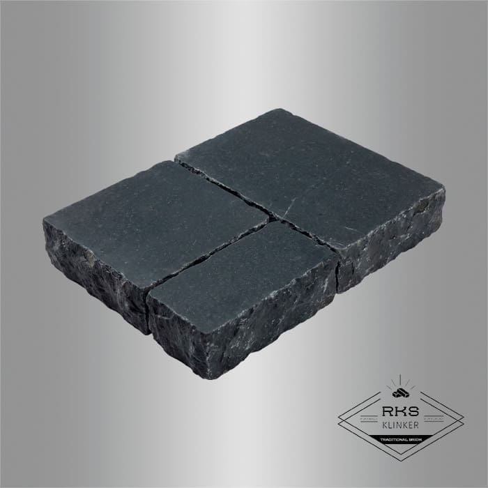 Брусчатка из известняка RKS Slate Belgian Black Ландхаус в Смоленске