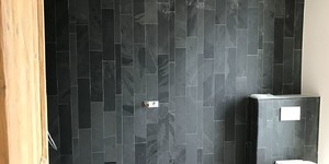 Черная сланцевая плитка для ванной комнаты RKS SLATE Сланец Brazil Black Natural купить плитку из натурального камня (3)