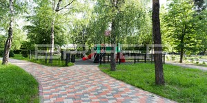Тротуарная плитка БРАЕР Старый город Ландхаус (белый,серый,красный) г. Москва, Есенинский бульвар (4)